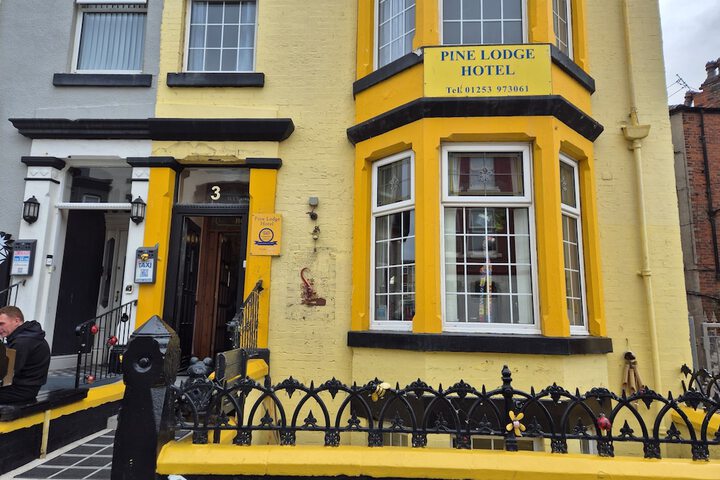 Pine Lodge Hotel