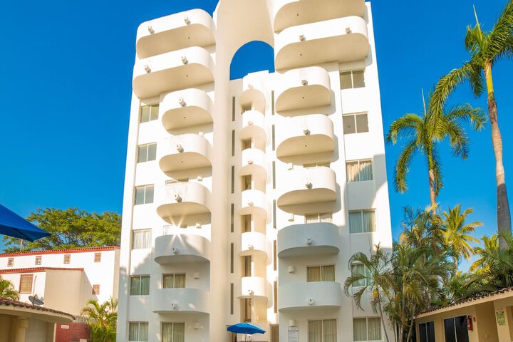 Hotel Entry