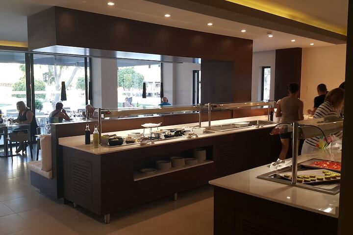 Breakfast buffet