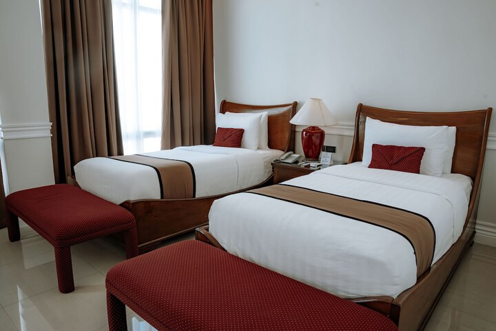 Room 20 of 38