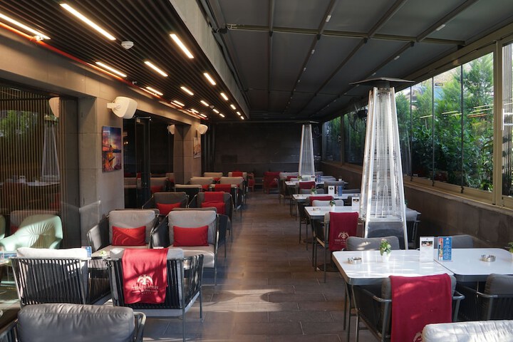 Terrace/Patio 98 of 104