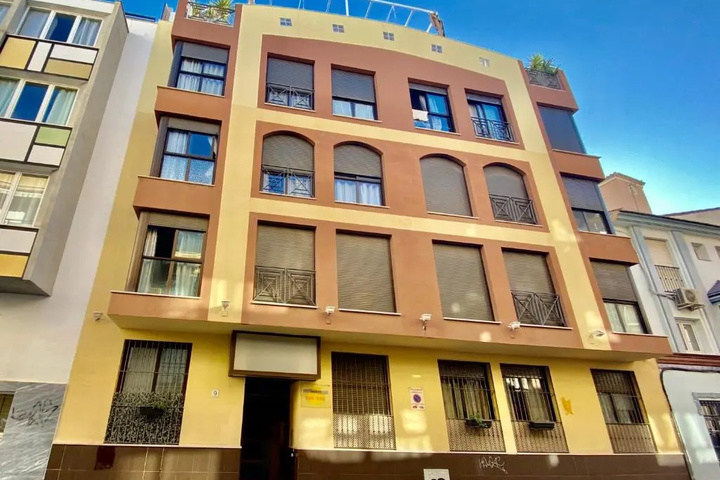 Exterior of Penthouse with 45 m2 private terrace
