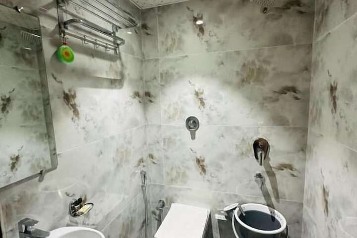 Room 18 of 20