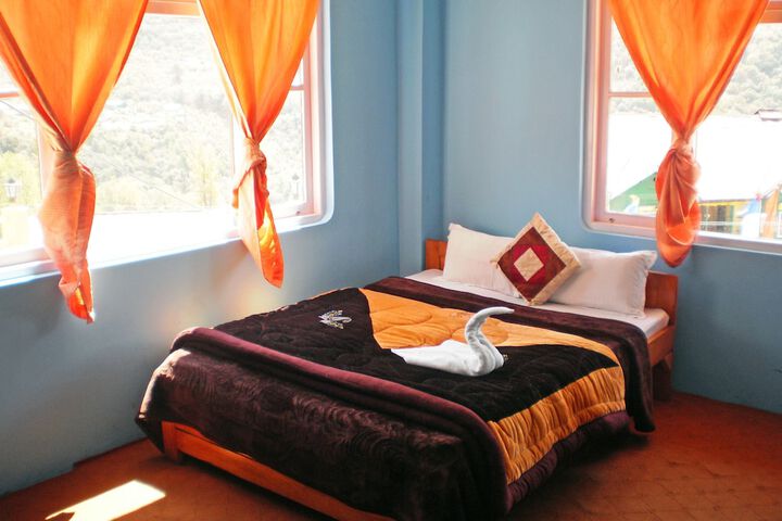 Room 14 of 14