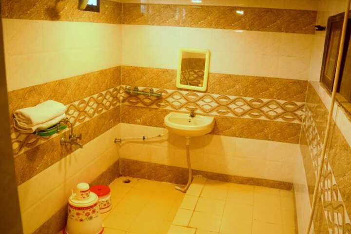 Room 36 of 46