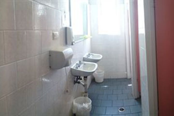 Room 3 of 52