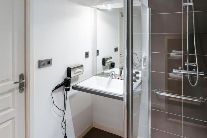 Photo 21