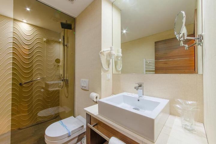 Room 20 of 46