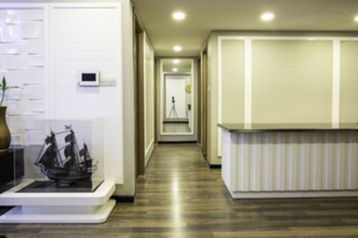 Room 27 of 155
