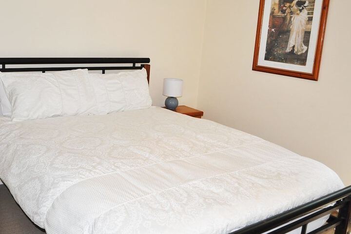 Room 6 of 41