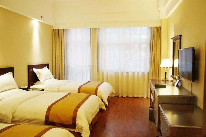 Room 9 of 20