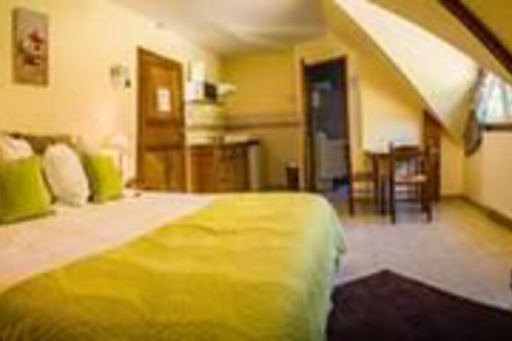 Hotel 4 of 33