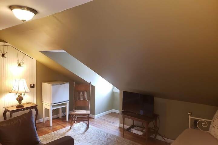 Room 22 of 47
