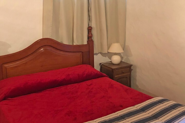 Room 2 of 20