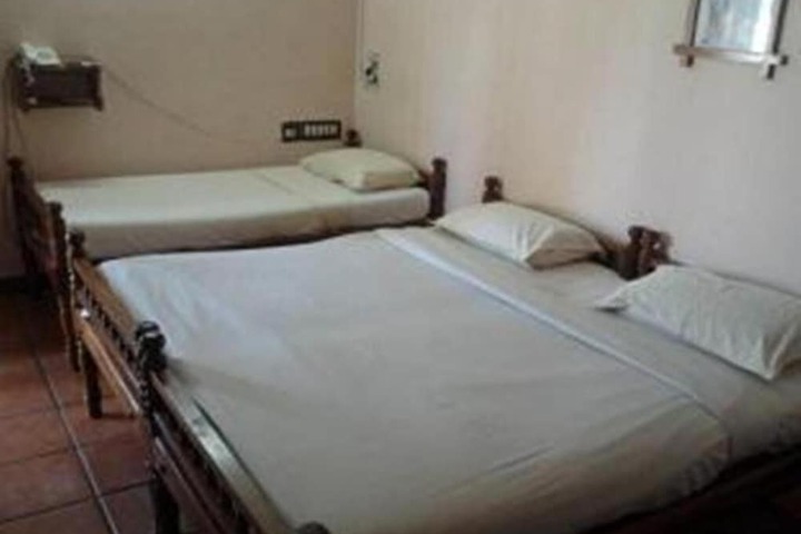 Room 6 of 38