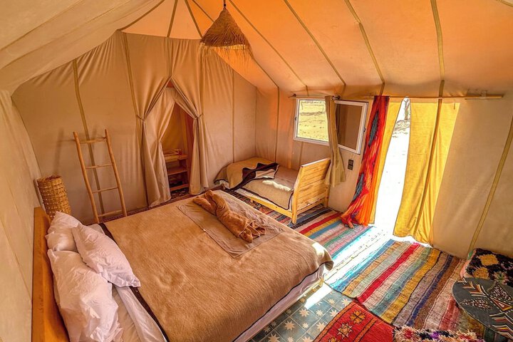 Room 5 of 68