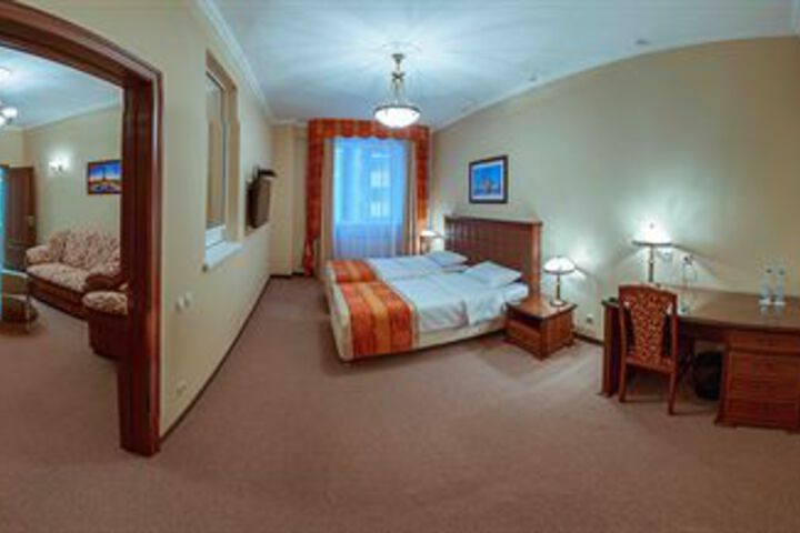 Room 5 of 27