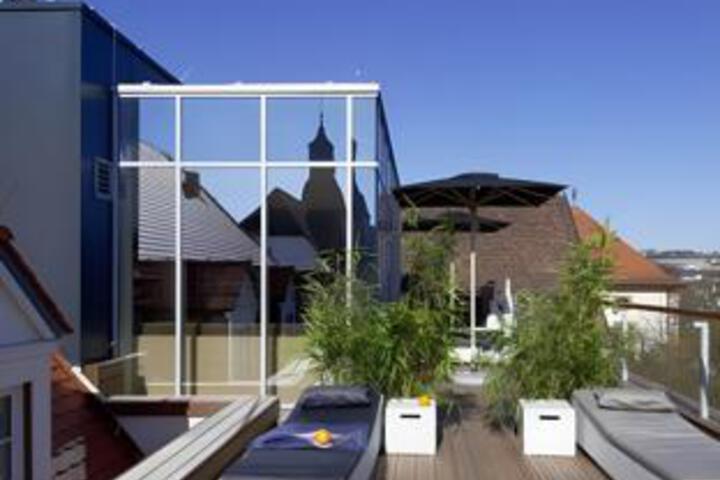 Terrace/Patio 3 of 61