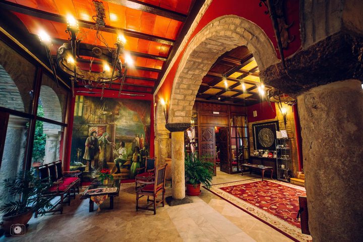 Hotel Lobby