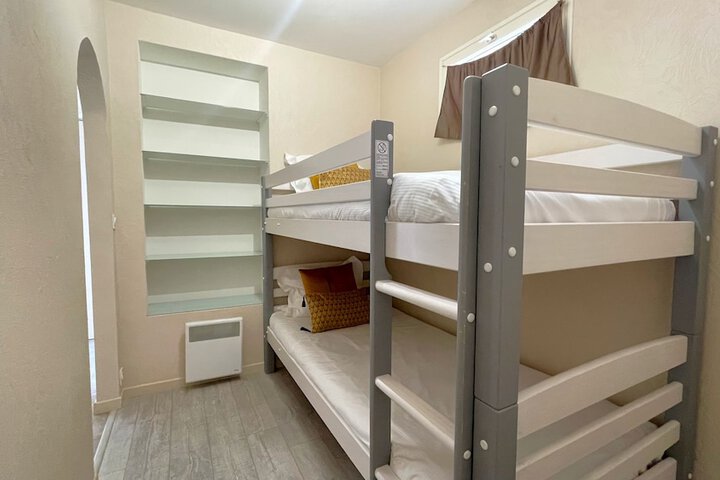 Room 19 of 75