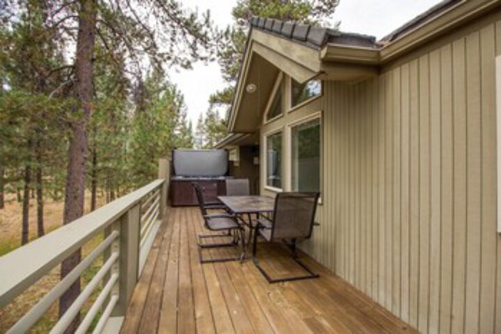 Terrace/Patio 5 of 56