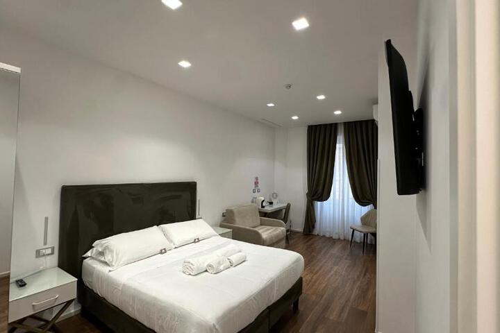 Photo 12
