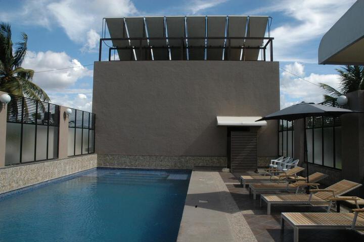 Photo 10