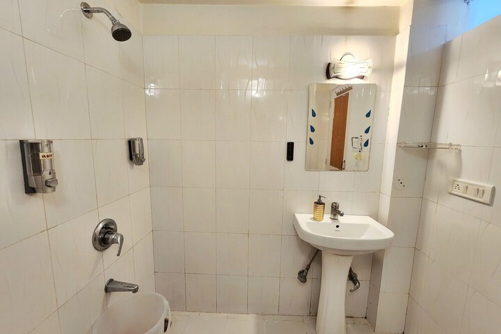 Room 21 of 56