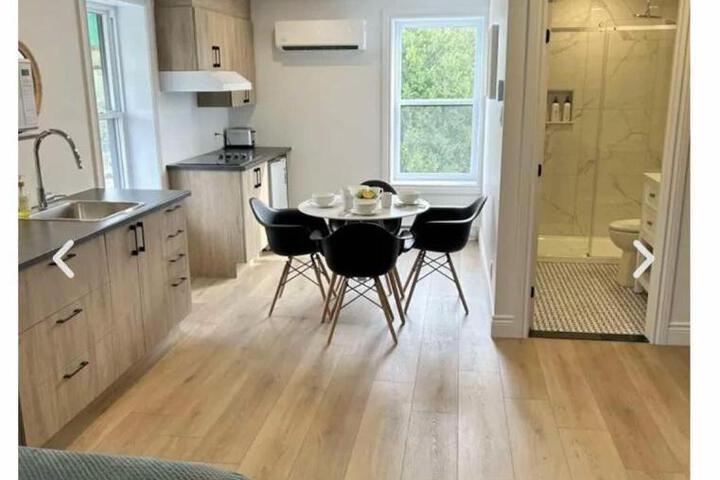 General 10 of 18