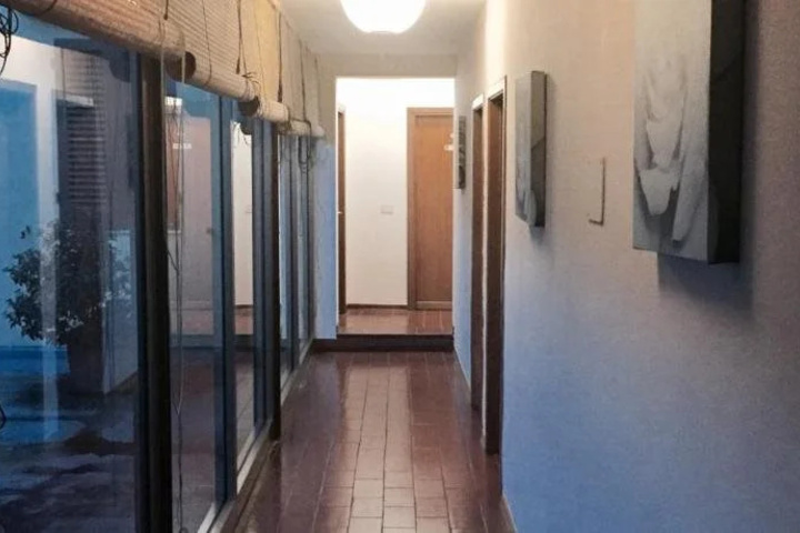 Room 15 of 22