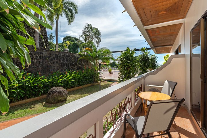 Terrace/Patio 32 of 77