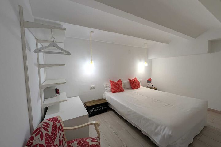 Room 21 of 64