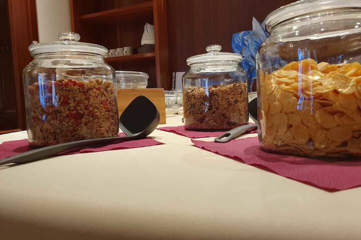 Breakfast buffet