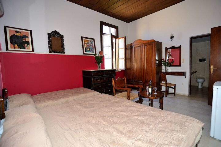 Room 17 of 130