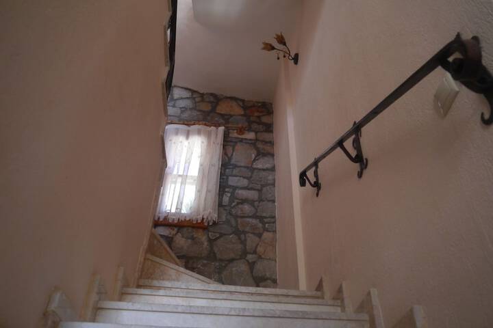 Room 20 of 117