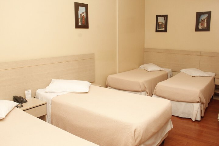 Room 8 of 45