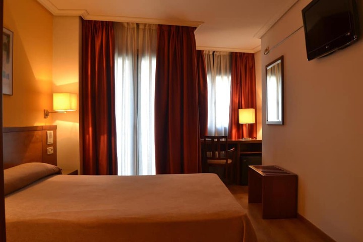 Room 22 of 46