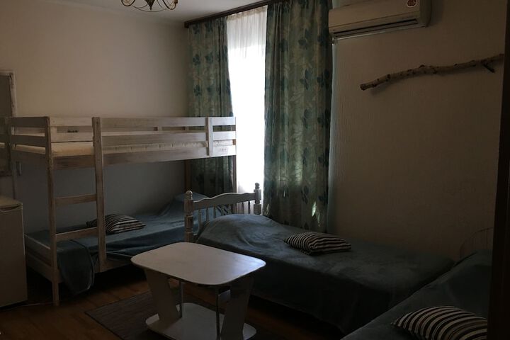 Room 14 of 15