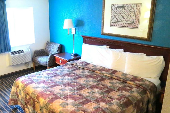 Room 5 of 21