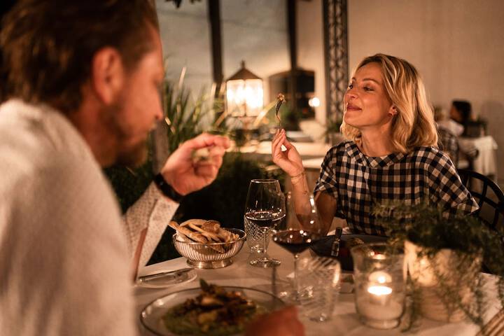 Dining 101 of 122