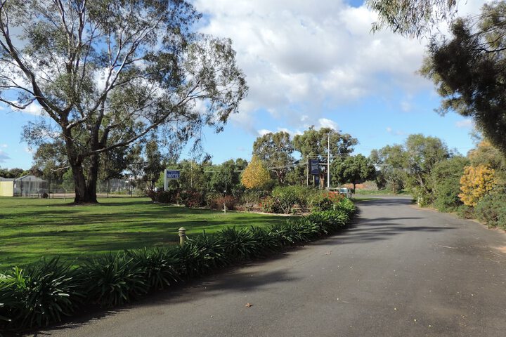 Sports facility