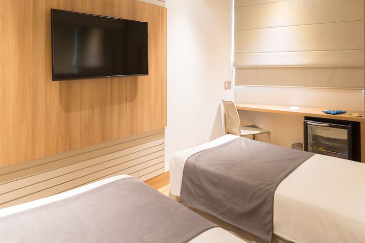 Room 26 of 138