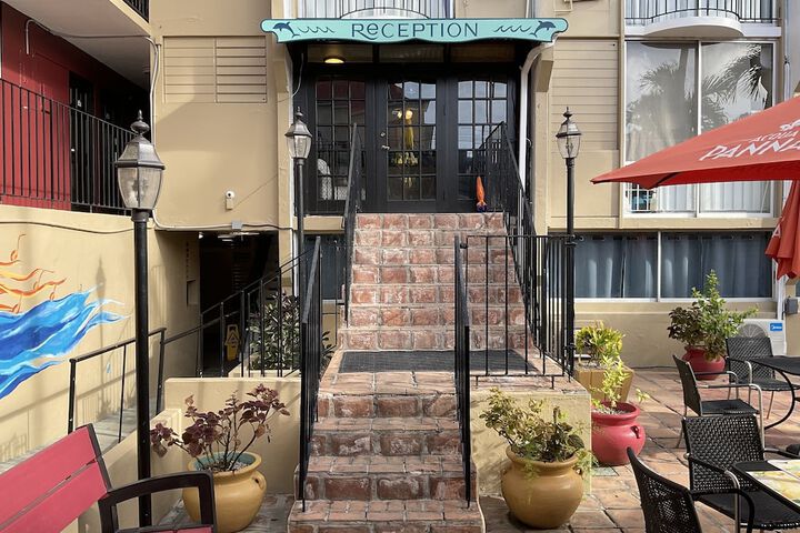 Hotel Interior 3 of 88