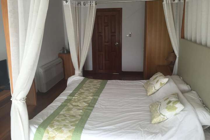 Room 13 of 44