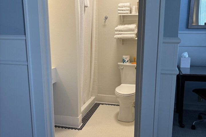 Room 19 of 27