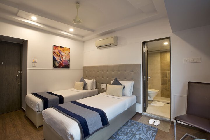 Room 26 of 70