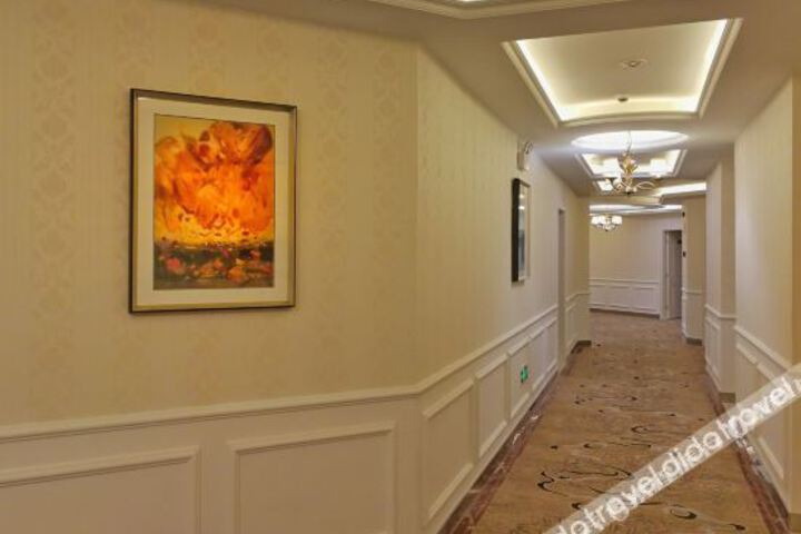 Hotel Interior 20 of 23
