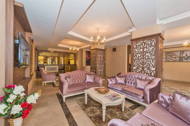 Hotel Lobby