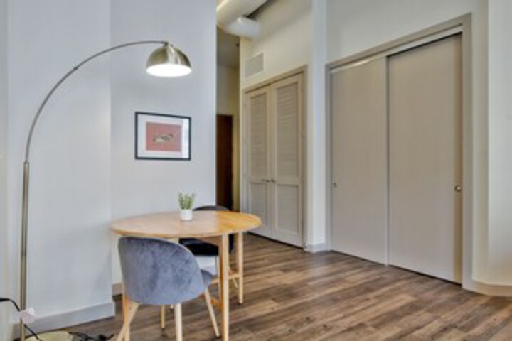 Room 64 of 328