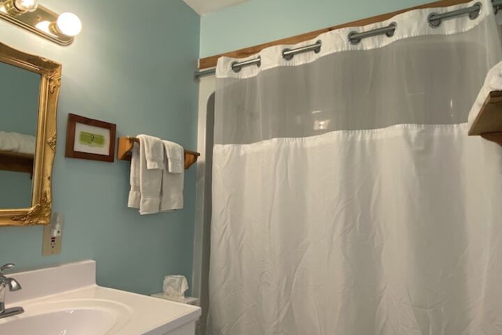 Room 21 of 48